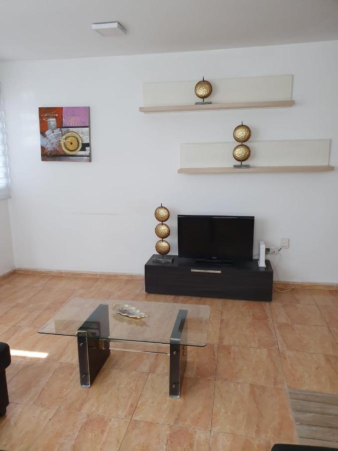 Apartamentos La Carmen Arrecife  Εξωτερικό φωτογραφία