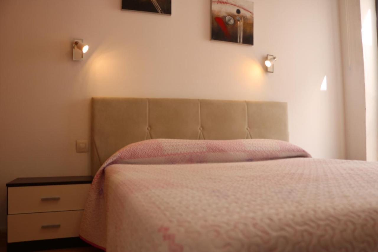 Apartamentos La Carmen Arrecife  Εξωτερικό φωτογραφία